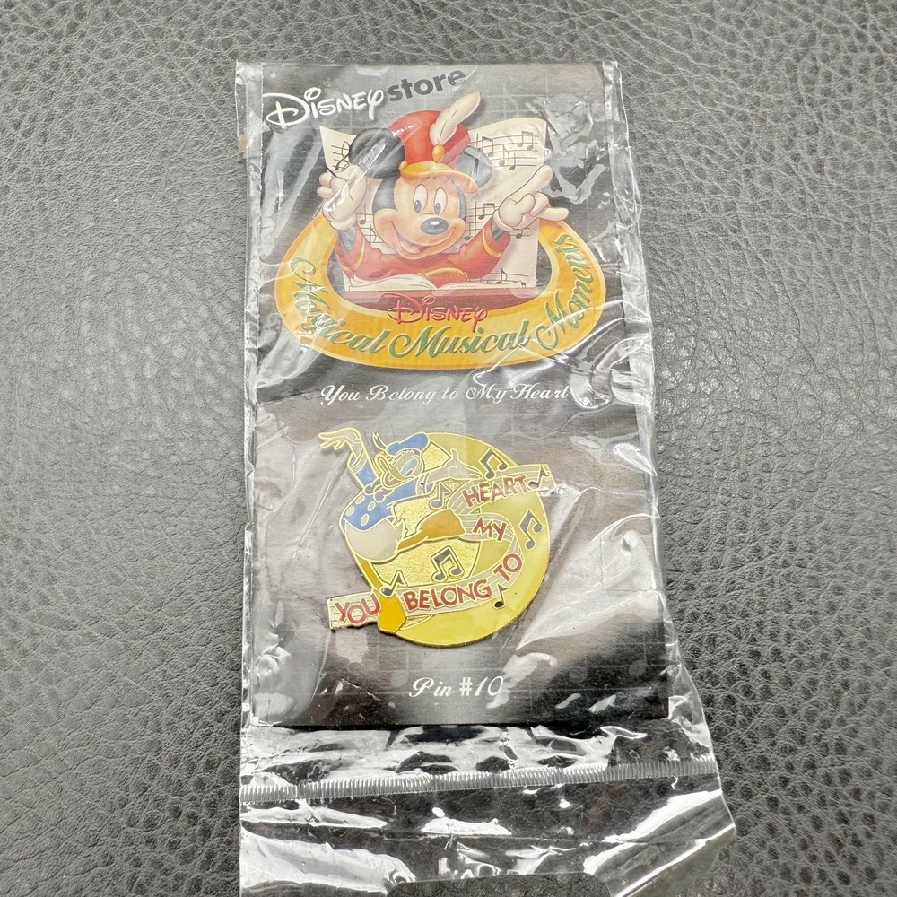 Disney Store Magical Musical Moments Pin #10 Donald Duck You Belong To My Heart